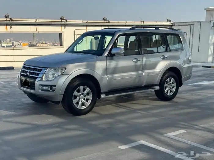 باجيرو مديل 2021 بدي ومحركات وكاله شرط اول مالك من الوكاله 2