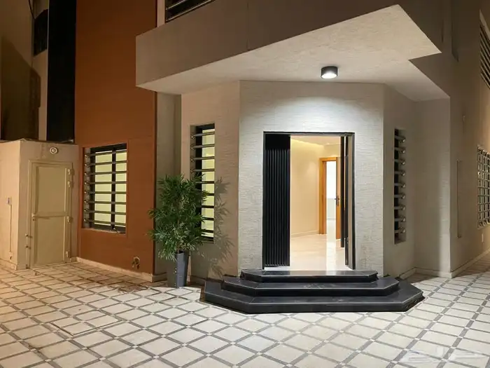 فيلا درج داخلي جديده للايجار بحي اليرموك الغربي 140 الف 3