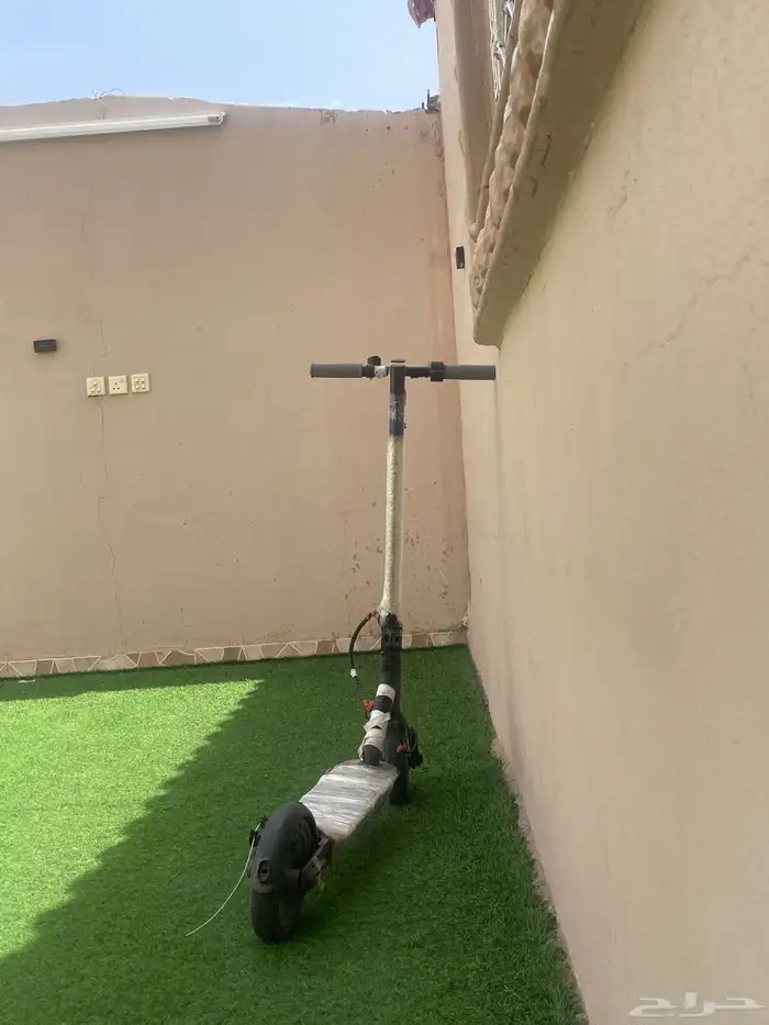 سكوتر وقافي 1
