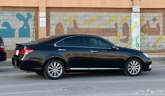 لكزس ES350 2011 16