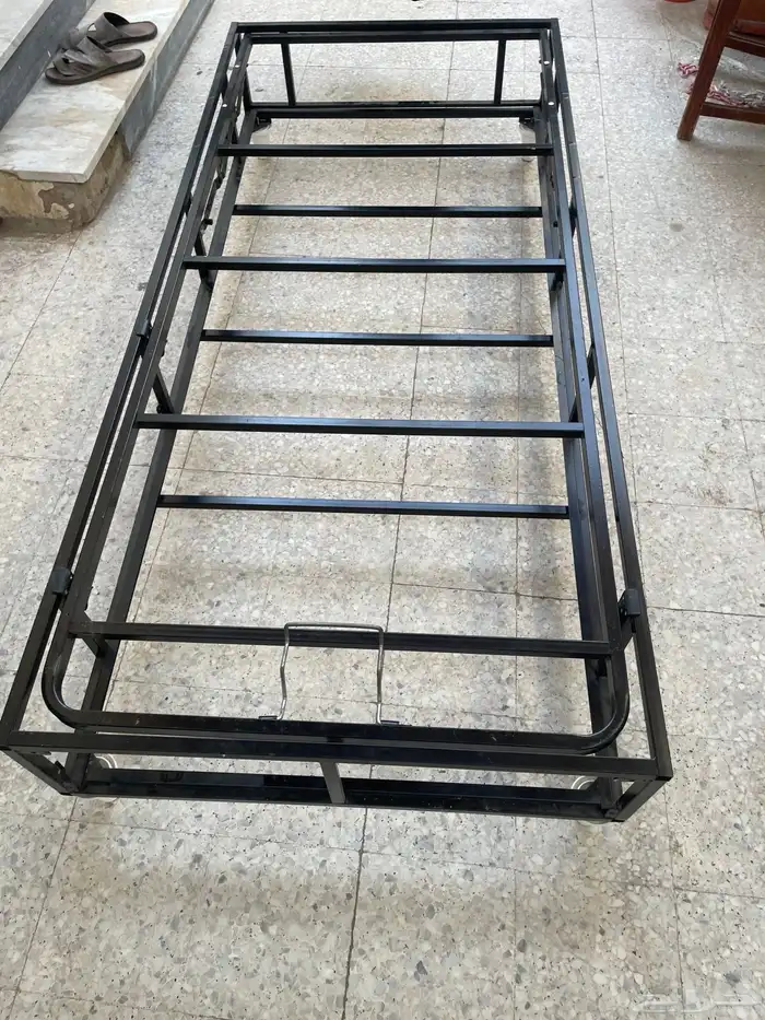 سرير للبيع نفر نفرين 0