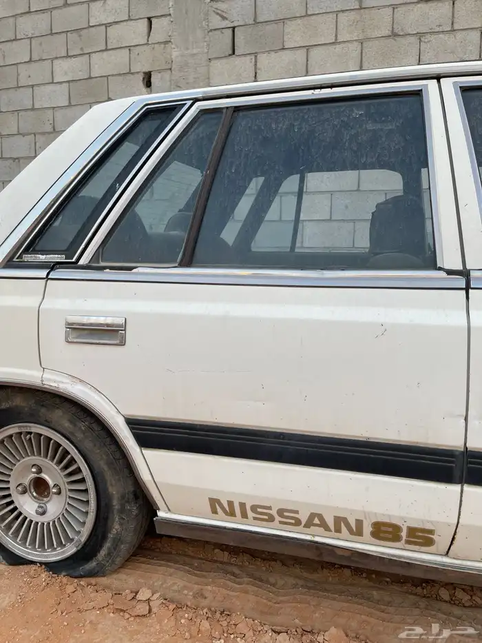 نيسان لوريل 1985 200L قطع تشليح غيار 22