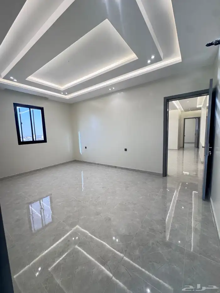 فرصه لشراء روف علوي مع الملحق درج داخلي خارجي سعر620الف فقط 6