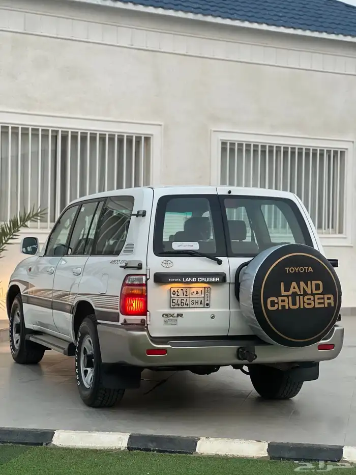 تويوتا لاندكروزر 2001 5
