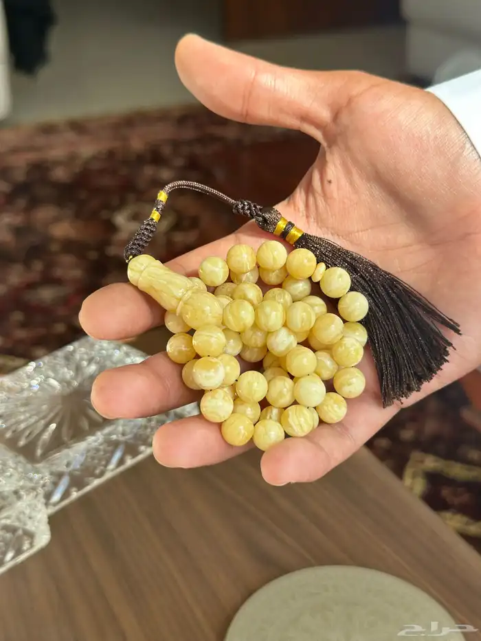 مسباح كهرمان 1