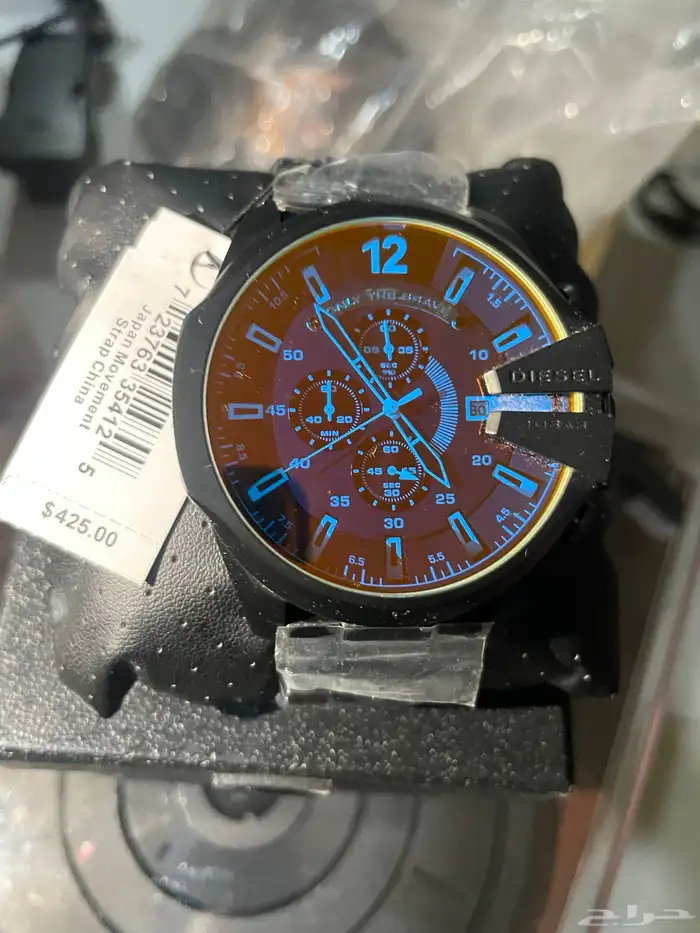 مزاد ARMANI. - DIESEL ساعة 1