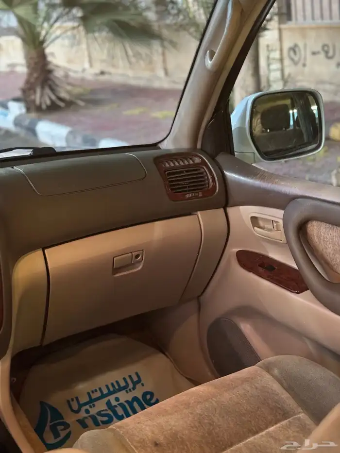 لاندكروزر في اكس ار 8v 12