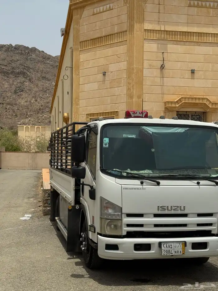 نقل عفش ومشاوير وبضائع 0