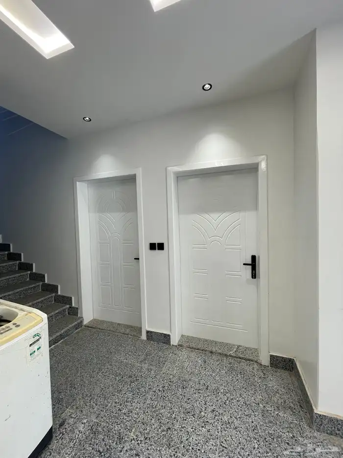 شقة جديده 5غرف3دورات مياه غرفةغسيل صاله 3