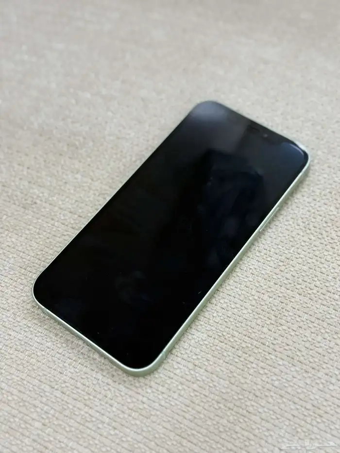 ايفون 12 عادي 3