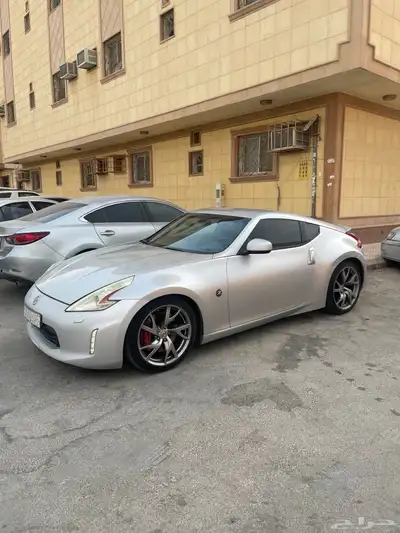 نيسان 370 Z index