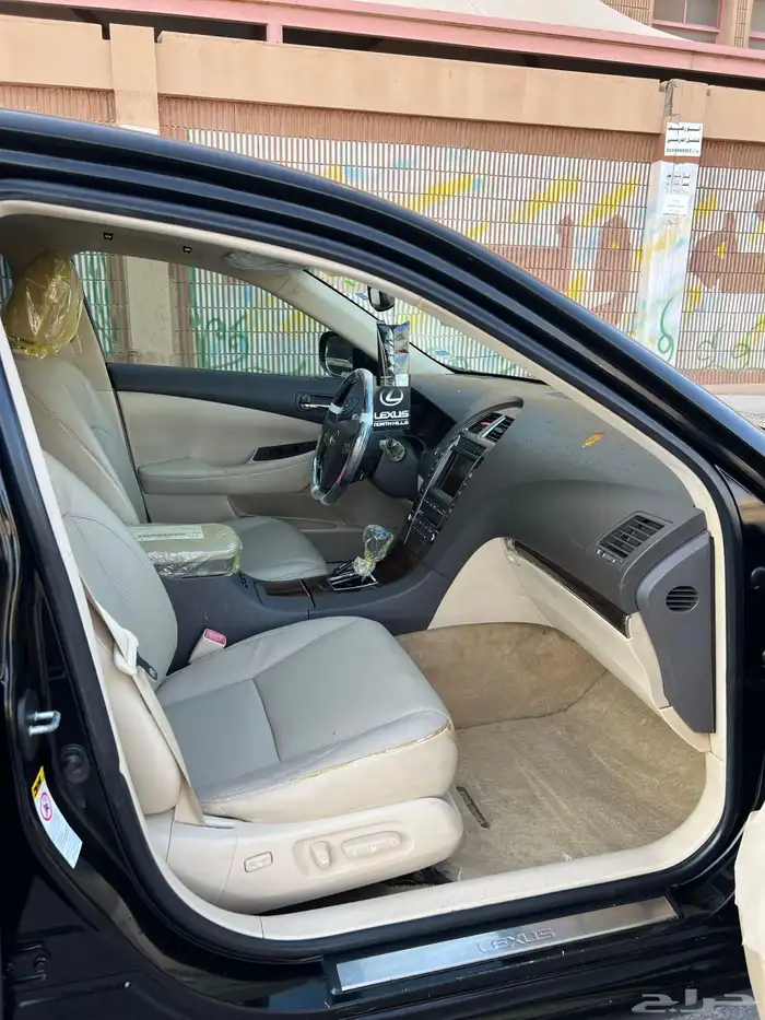 لكزس ES350 2011 7