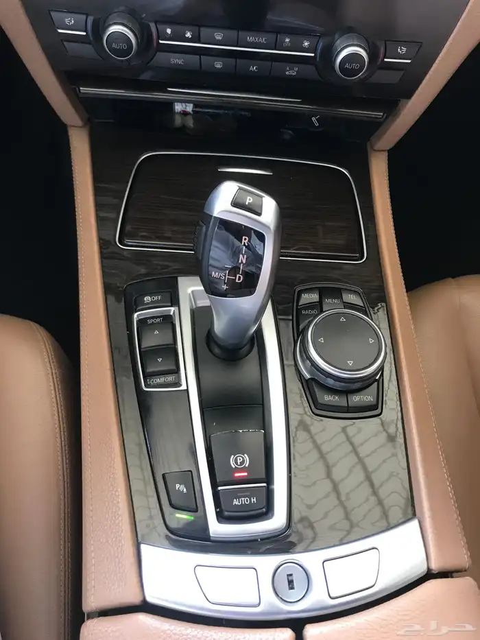 BMW 730li بي ام دبليو موديل 2015 29