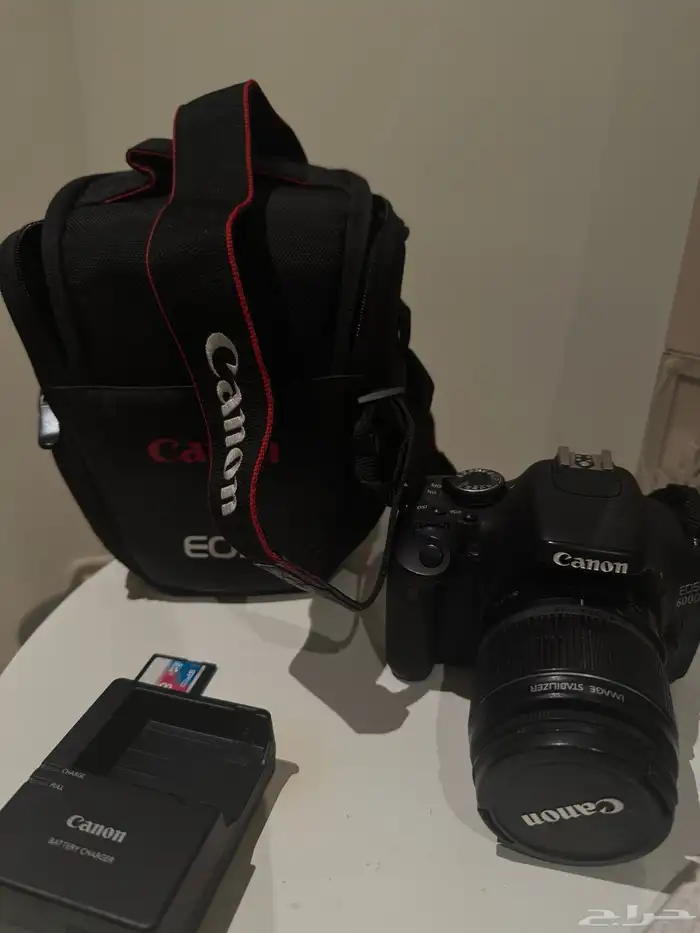 كاميرا كانون D600 Canon للبيع مستعمل 3