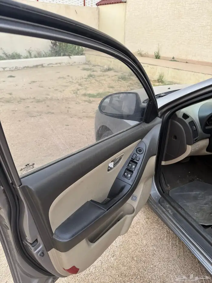 إلنترا 2011 Elantra نظيفة 7