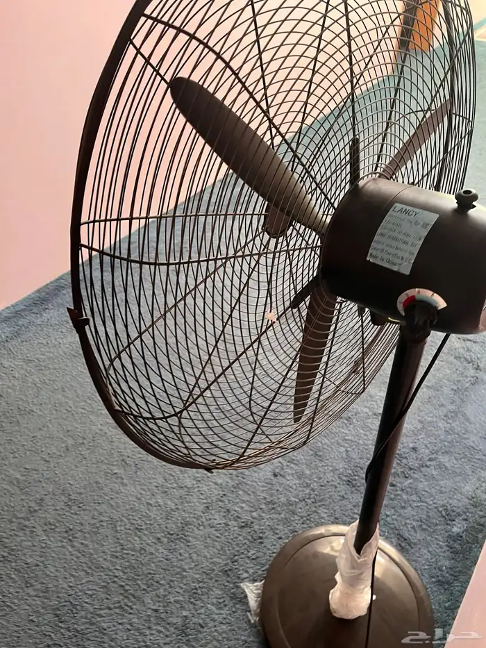 مروحه نوع كبير ونوع صغير 1