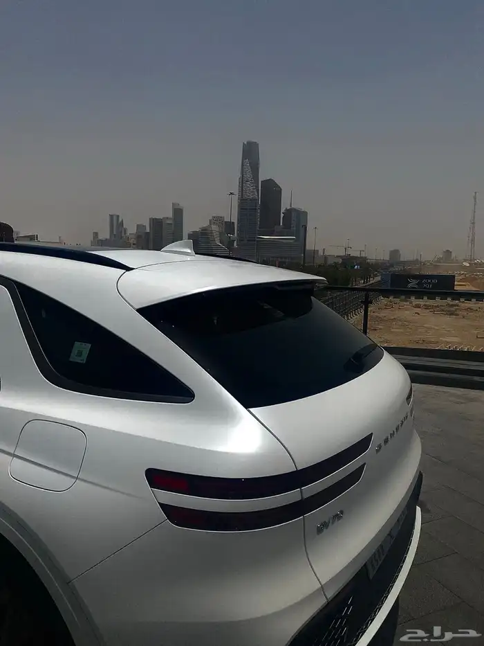 جينيسيس GV70 رويال 0