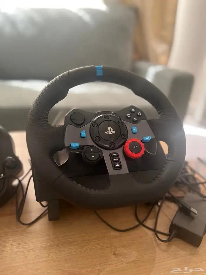 للبيع طاره ودواسه وقير قيمينق  Logitech 3