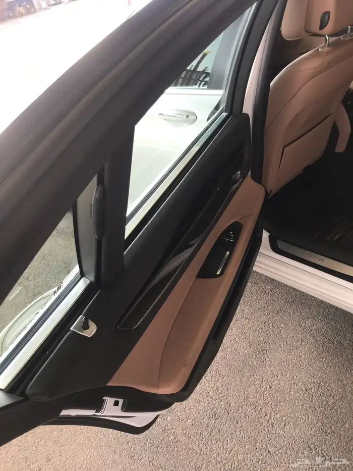 BMW 730li بي ام دبليو موديل 2015 14