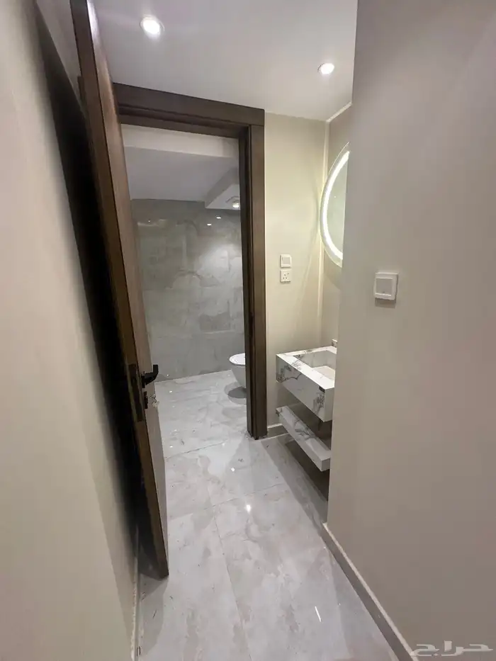 فيلا فاخره للإيجار 0