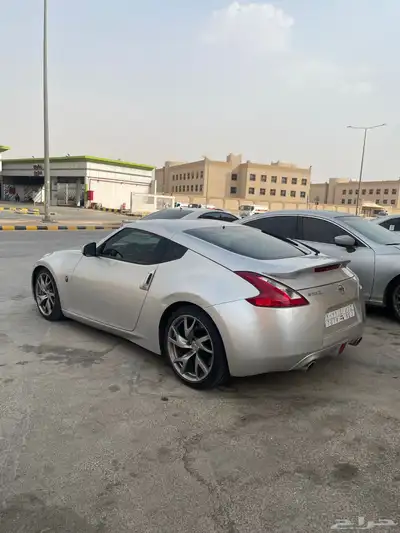نيسان 370 Z index