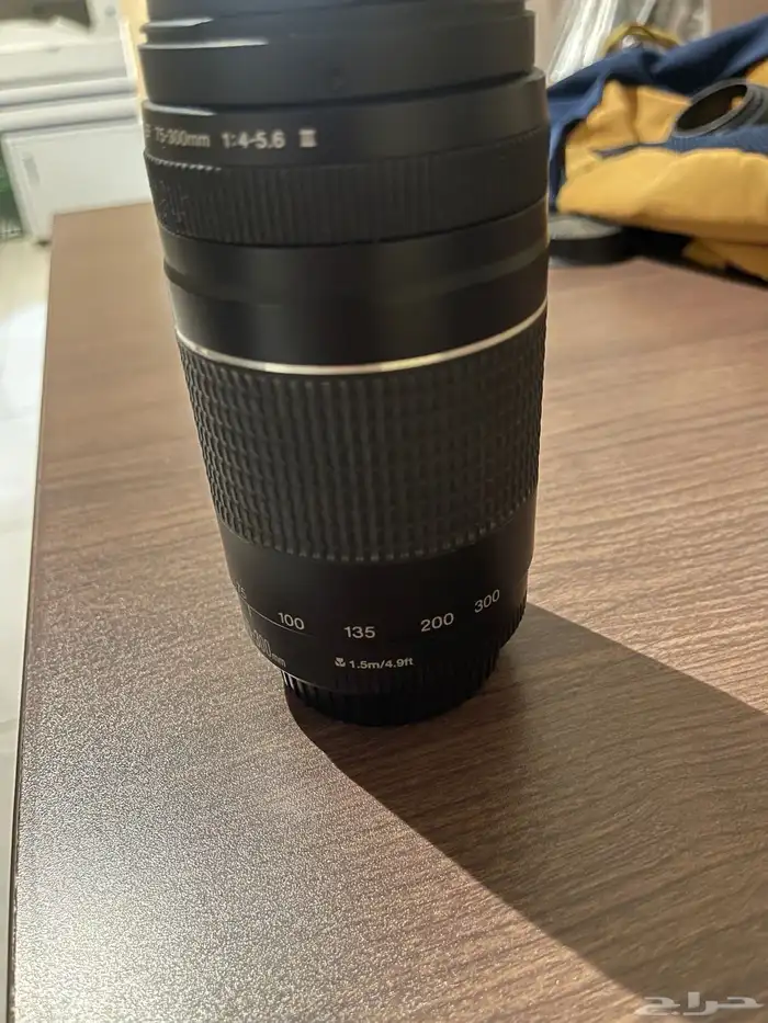 كاميرا كانون D700 وملحقاتها 3