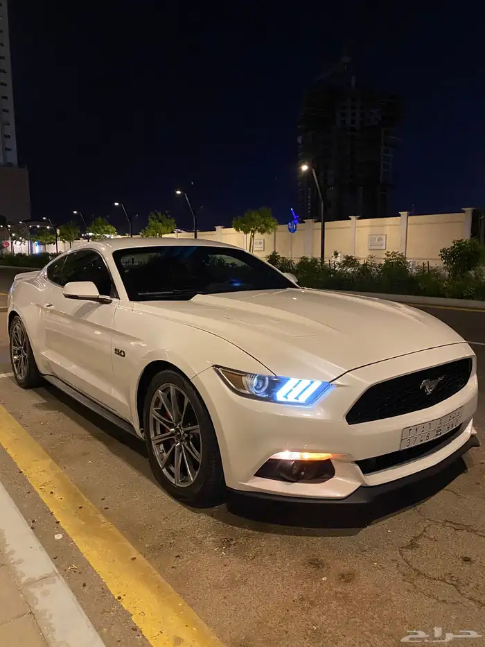 فورد موستنج جي تي بريميوم 2017 Ford Mustang GT 2