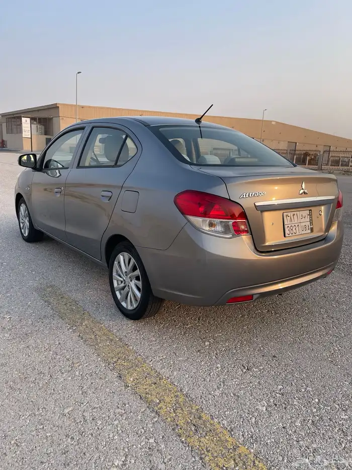 ميتسوبيشي اتراج Mitsubishi attrage 2020 3