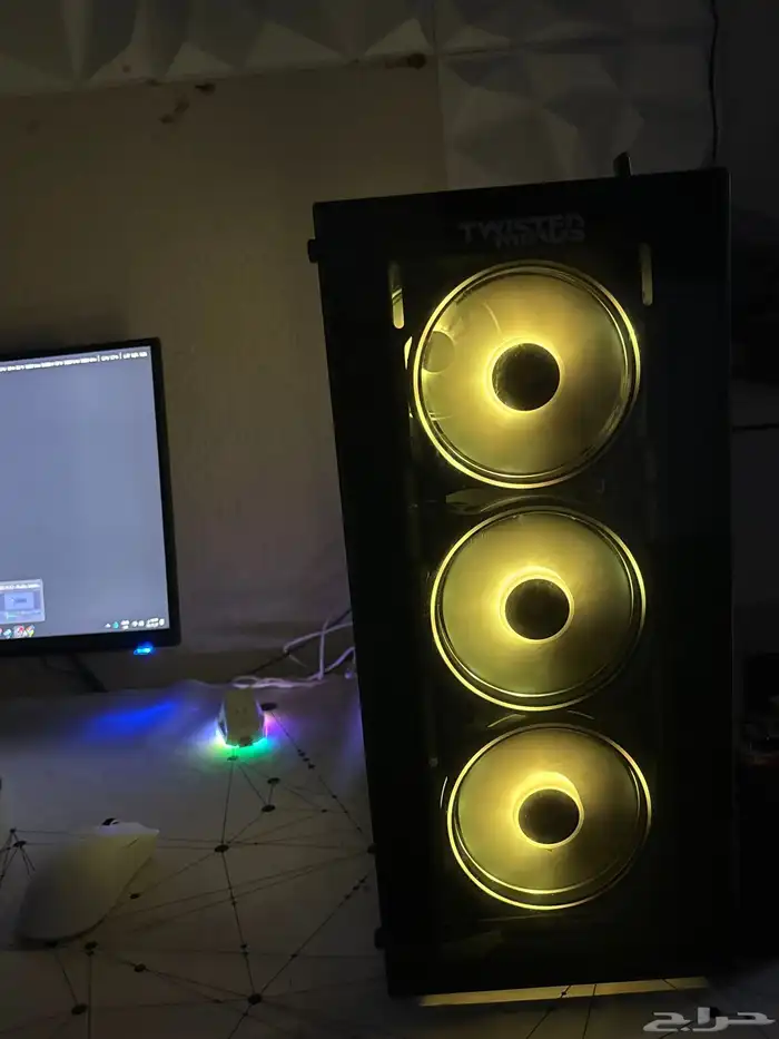 Pc للبيع جديد استخدام شهر 0