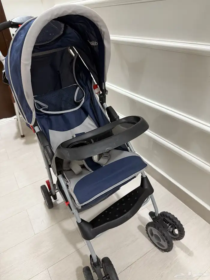 عربة اطفال نظيفة وليس فيها اي عيب 1