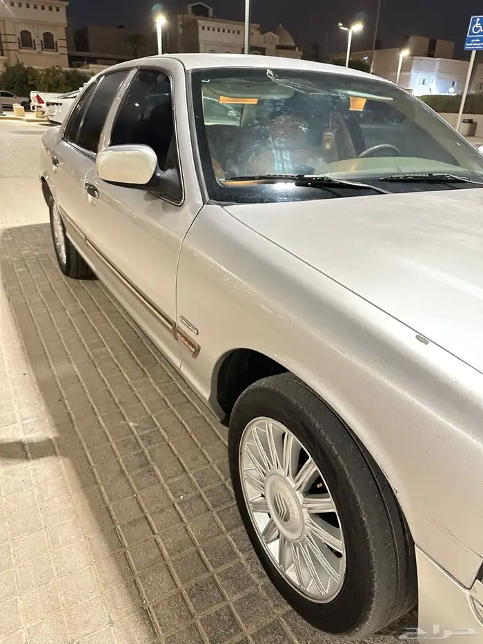 فورد جراند ماركيز 2009 فل كامل 31