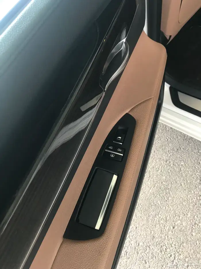 BMW 730li بي ام دبليو موديل 2015 12