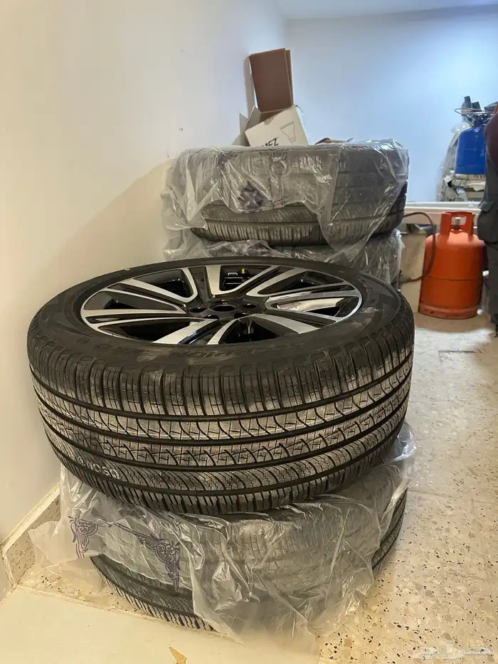 جنوط رنج روفر فئة HSE P400 وكاله 2024 10