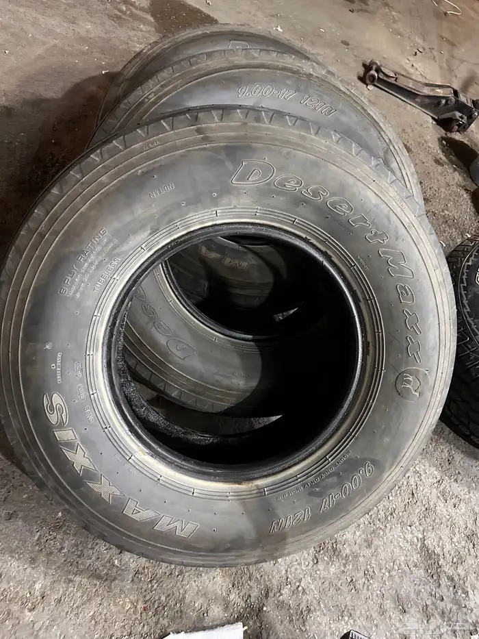 كفرات بالون ماكسس ابو جمل 900 17 4