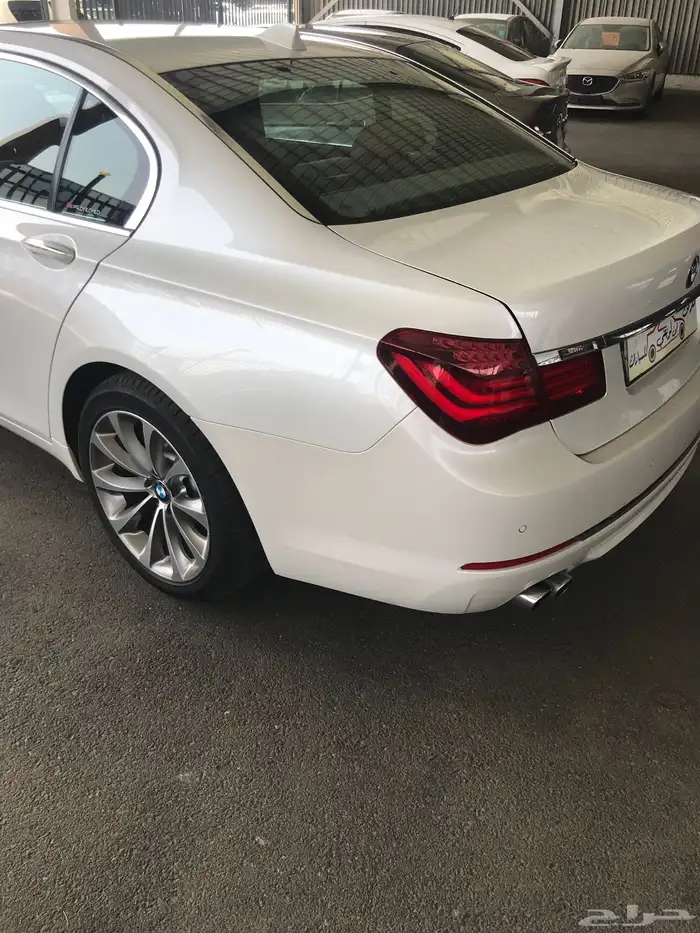 BMW 730li بي ام دبليو موديل 2015 7