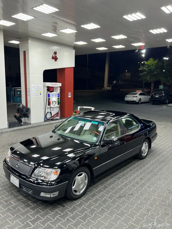 ( مباع ) لكزس LS 400 بودي وكالة 5