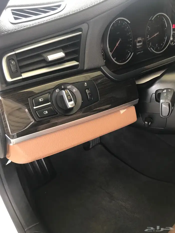 BMW 730li بي ام دبليو موديل 2015 31
