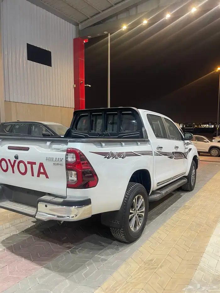 هايلوكس غمارتين S-GLX 4 4 اوتوماتك بنزين 2025 4