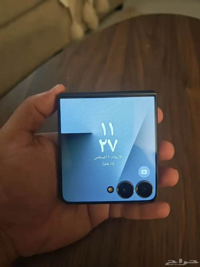 Samsung galaxy flip 7 3