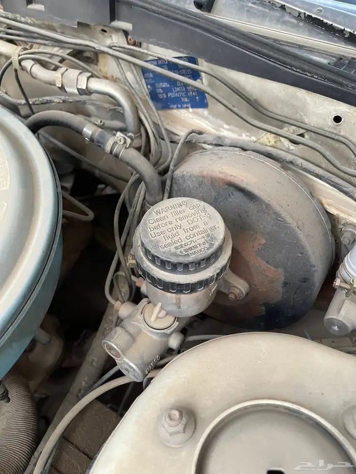 نيسان لوريل 1985 200L قطع تشليح غيار 10