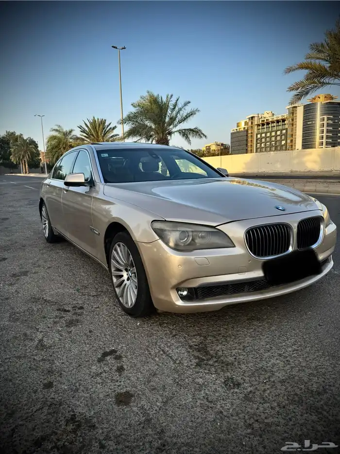 بي ام دبليو 730 2012 3