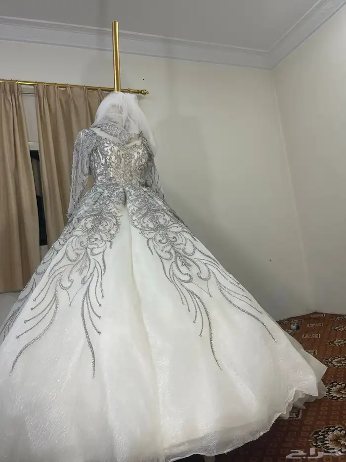فساتين زفاف للبيع 4