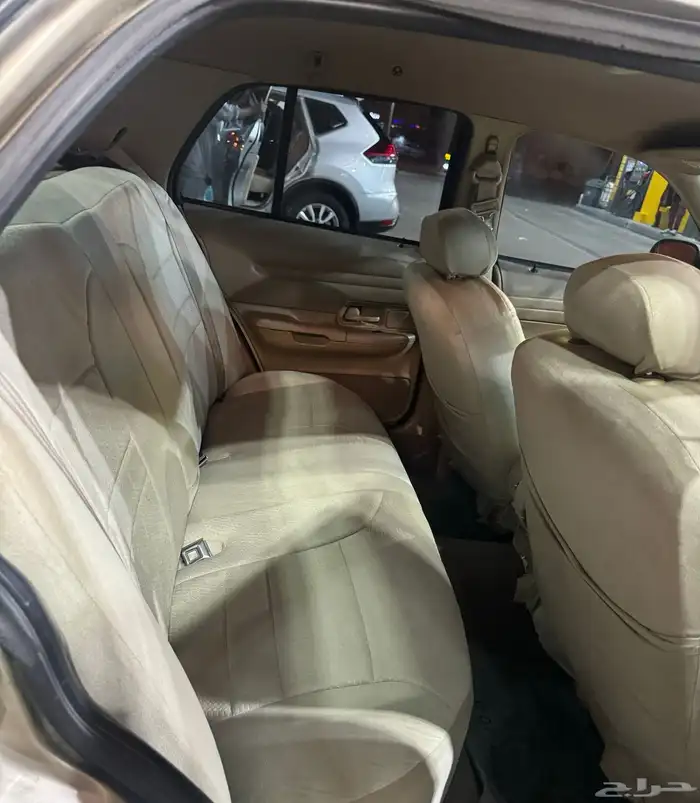 فورد فكتوريا موديل 2000 مرشوش كامل 31