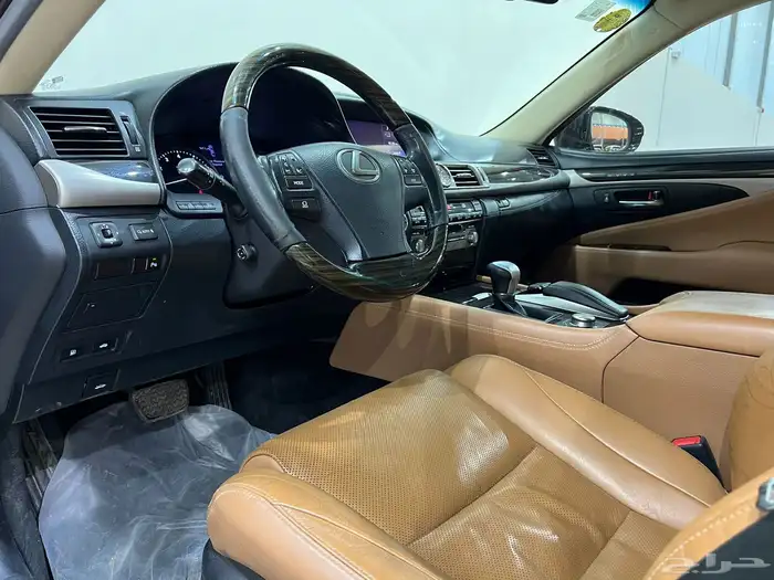 لكزس - LS 460 - 2015 شورت 18