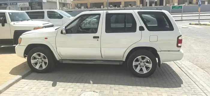جيب نيسان باثفندر 2002 3