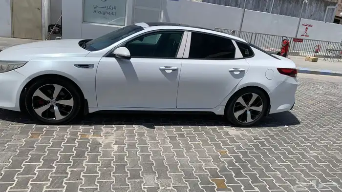 كيا اوبتيماgt 3