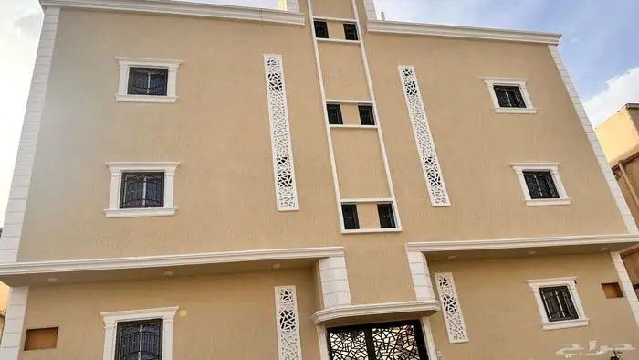 عمارة بها شقق للايجار بالحوية الجوهرة 0