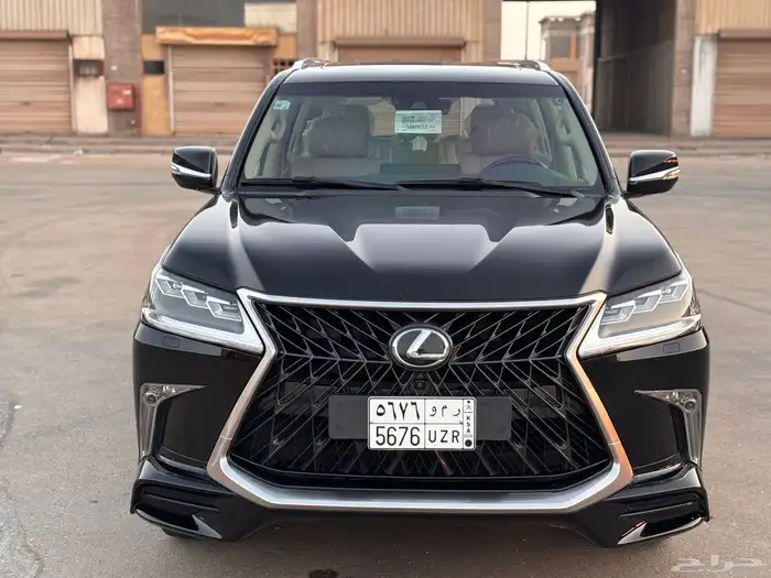 لكزس LX570s اسبورت موديل2020 14