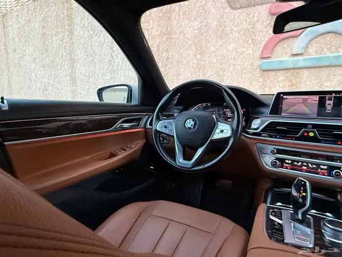 بي ام دبليو 730 Li 2020 30