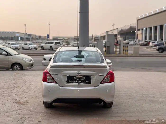 نيسان صني 2022 فضي 5